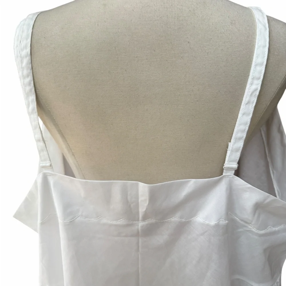 Deadstock 1980s Lady Camille Poly/Cotton V-Neckline Scalloped Accents Slip - Picture 5 of 6